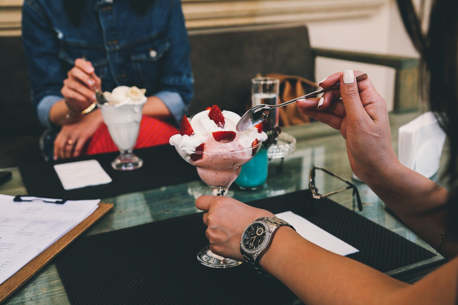 Employees Love | Sam's Ice Cream |